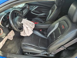 2017 Chevrolet Camaro 1SS - Interior Front Seat Image